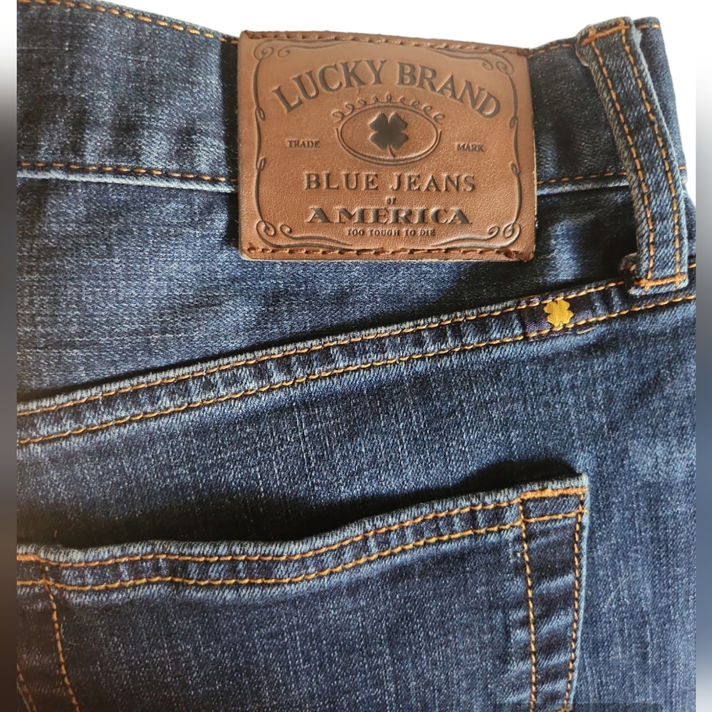 LUCKY Brand jeans, Women's blue jeans, straight leg, 121 heritage, Size … - Picture 5 of 9